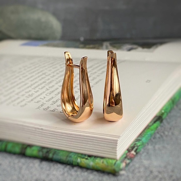 Drop Hoop Earrings | 18K Gold Plated | Modern Luxury Hypoallergenic Jewelry - Picture 1 of 8